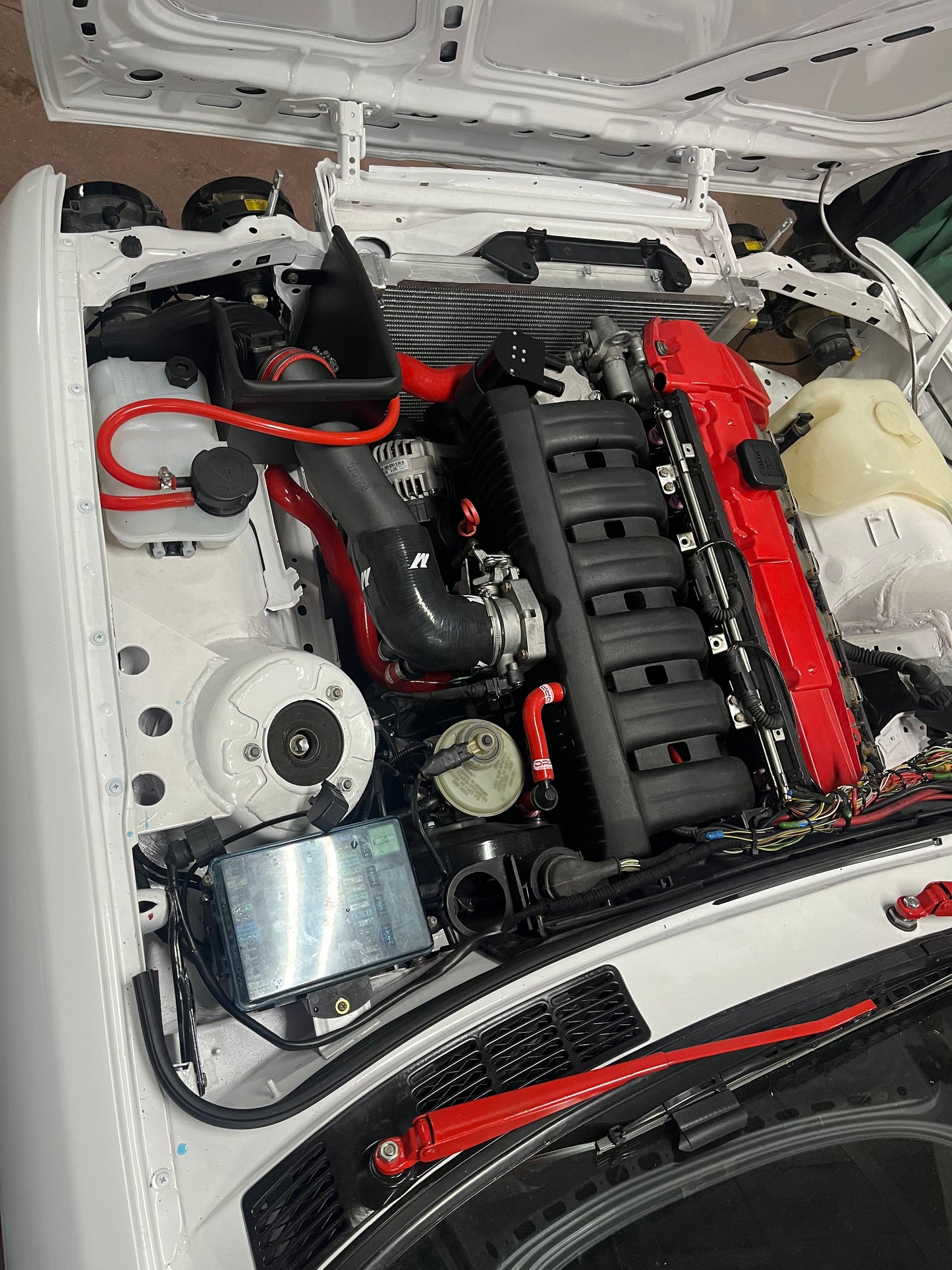 E30 BMW Caja de Admisión